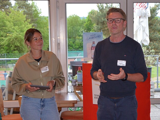 Vortrag des TC Rheinböllen über die Vereinsentwicklung, vertreten durch die Vorsitzenden Matthias Germei und Sarah Kuznecov.